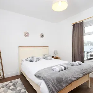 Comfortable 3 Bed In The Heart Of , Skipton United Kingdom