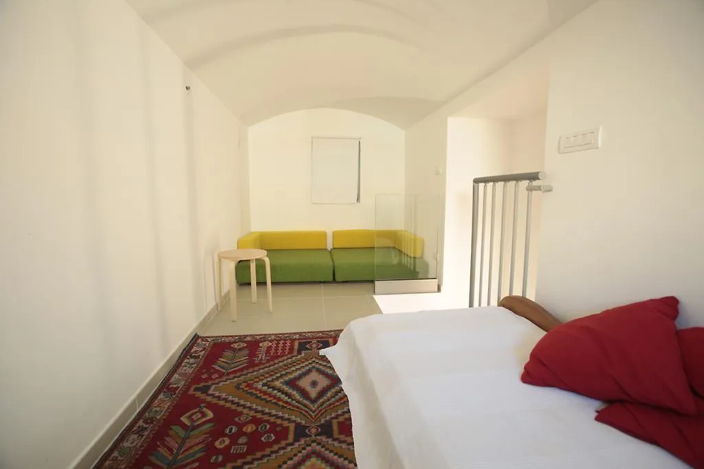 Apulia Nirvana House Bari Italie
